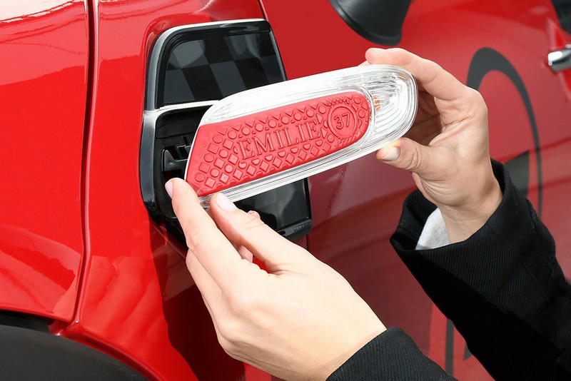 'Next level of individualization': MINI Yours Customised wins the German Innovation Award in Gold.